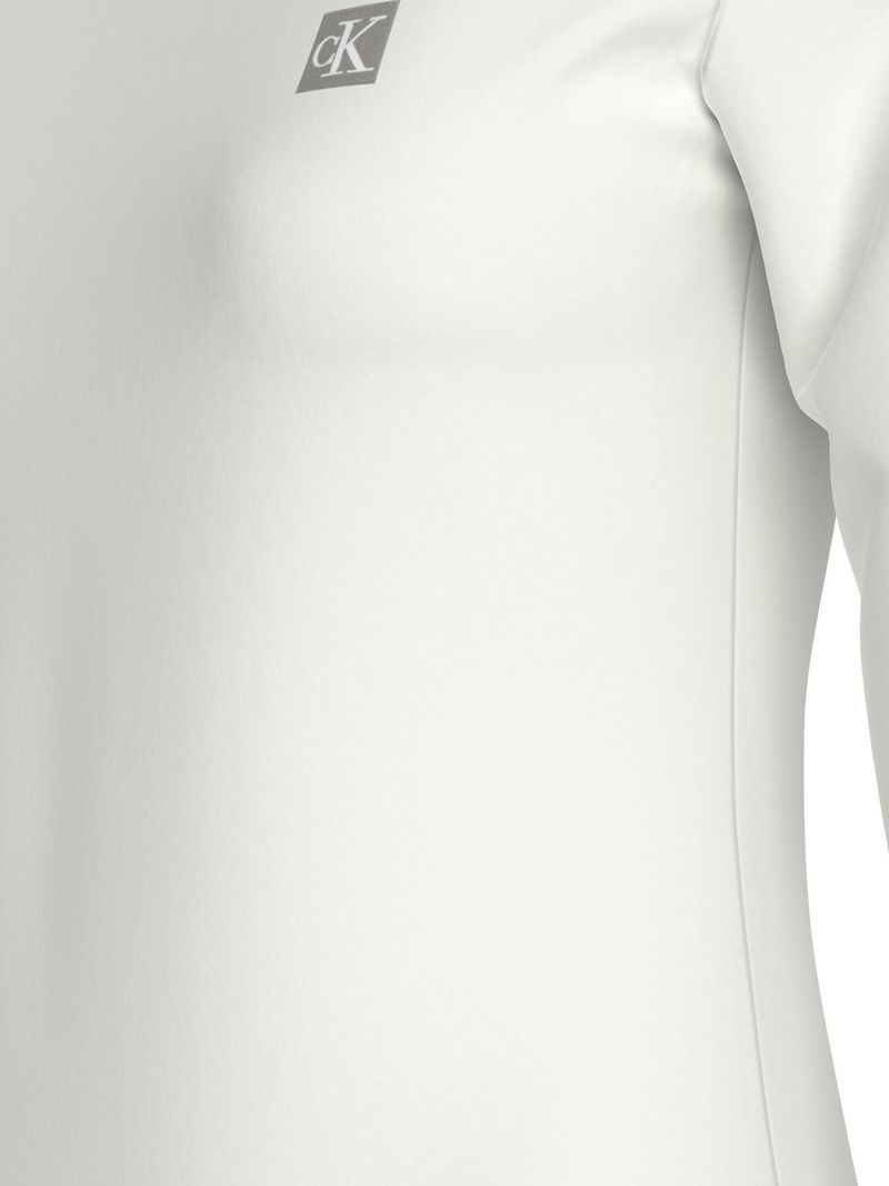 Playera-regular-manga-larga