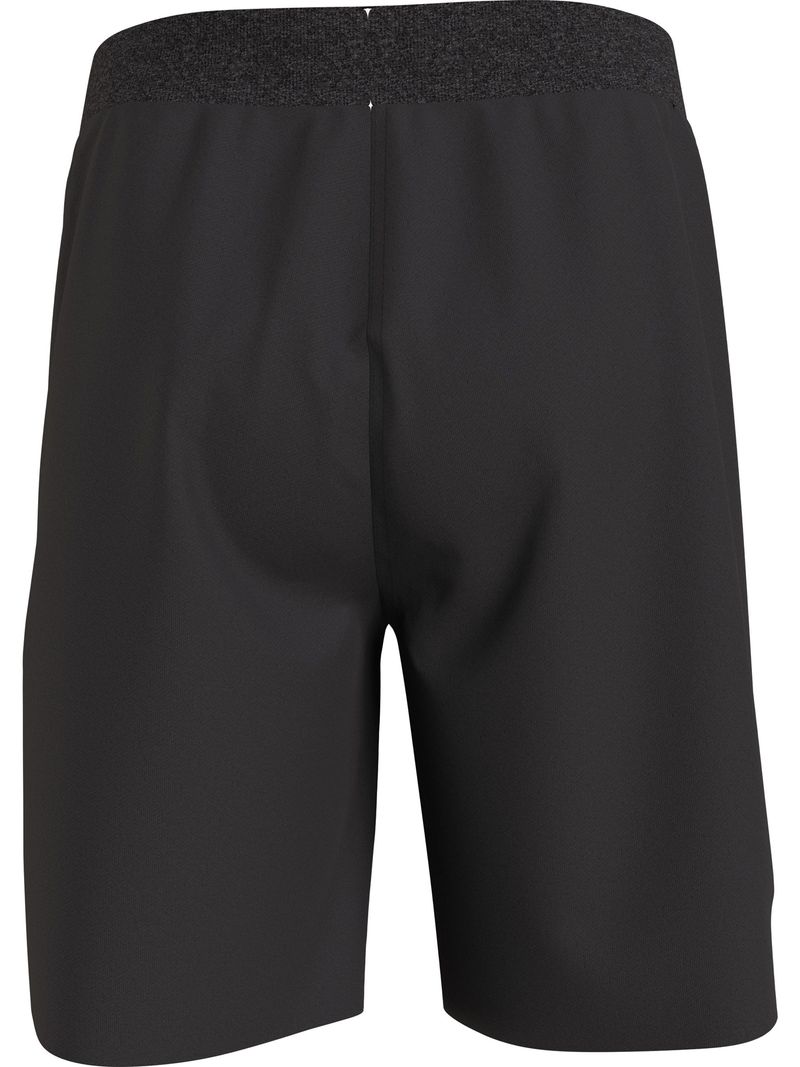 Short-con-logo-degradado