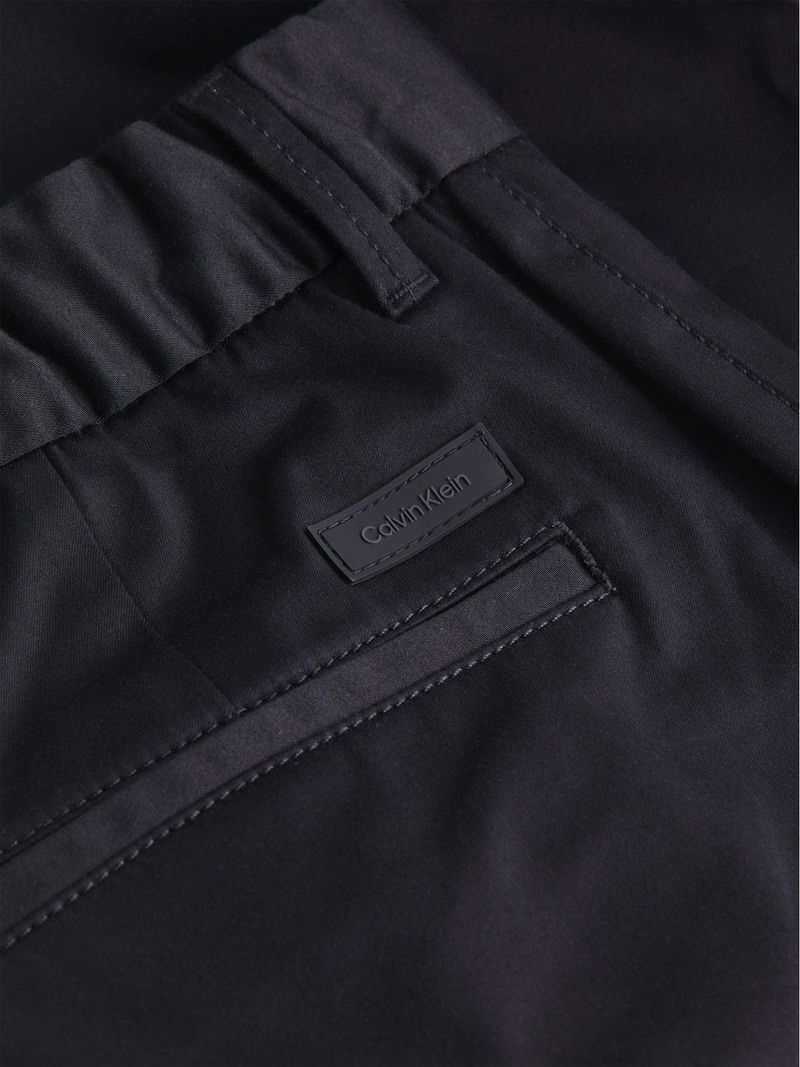 Shorts-elasticos-de-saten