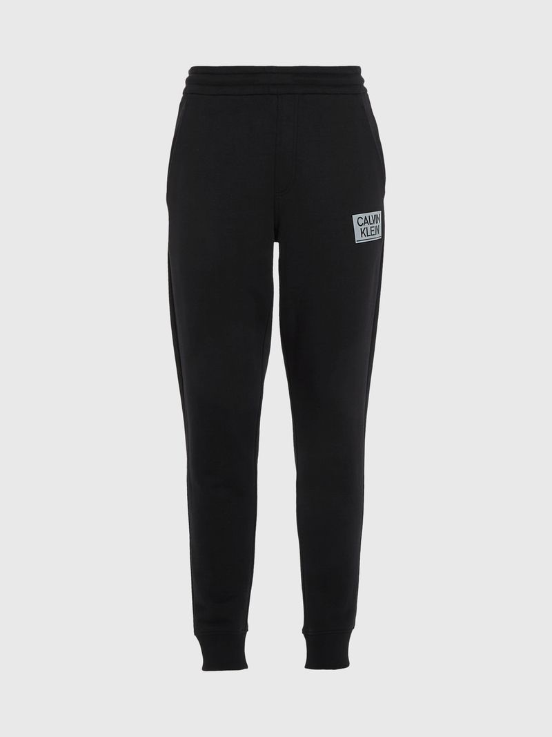 Jogger-con-logo-de-algodon-organico