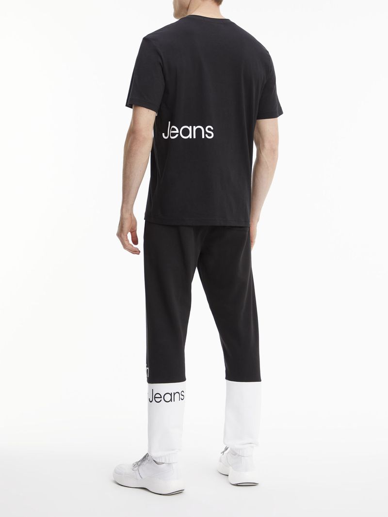 Joggers-con-logo-y-cordon-ajustable-