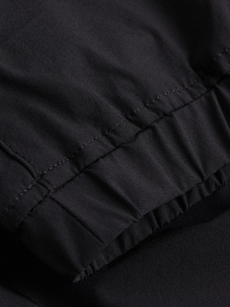 Pantalon-cargo-tapered-de-nailon-reciclado