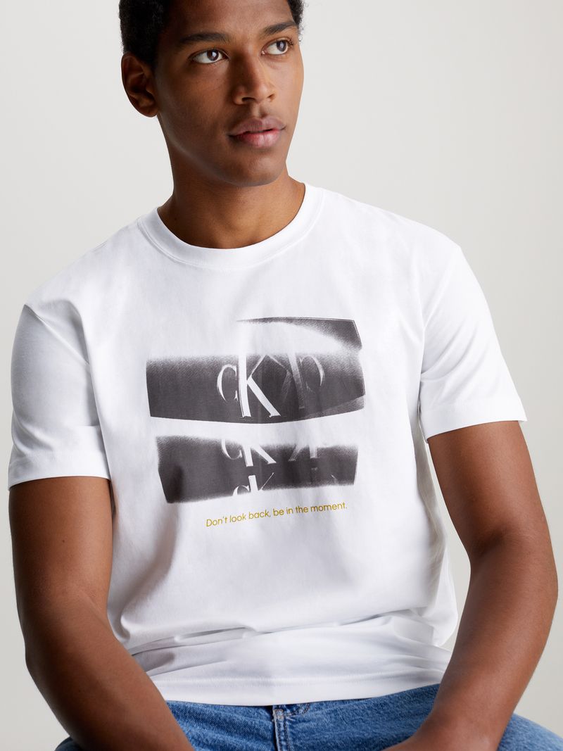 Playera-de-algodon-con-logo