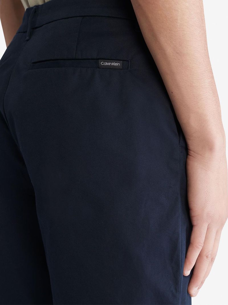 Short-chino-infinite-flex