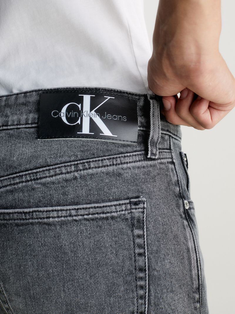 Slim-tapered-jeans