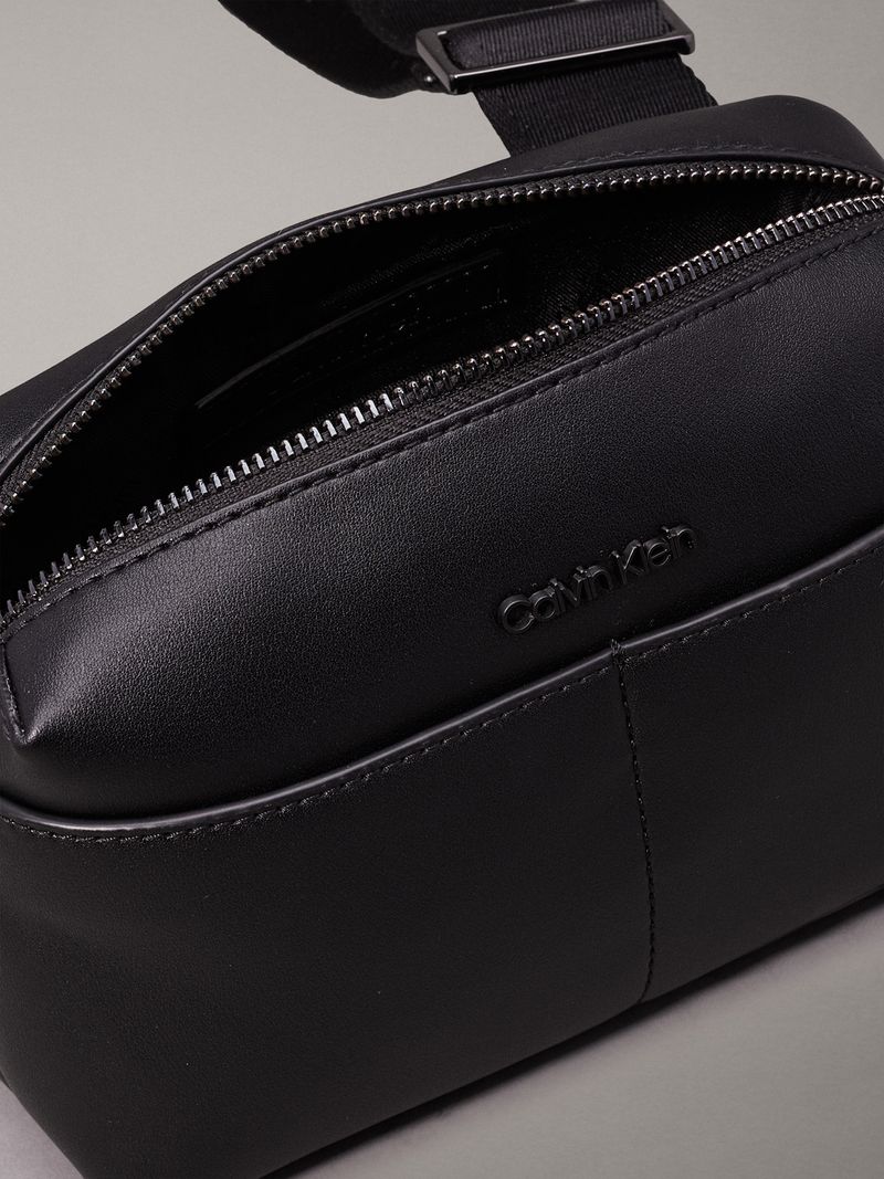 Bandolera-clean-essential
