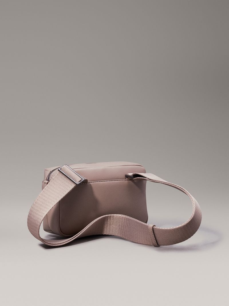 Bandolera-clean-essential