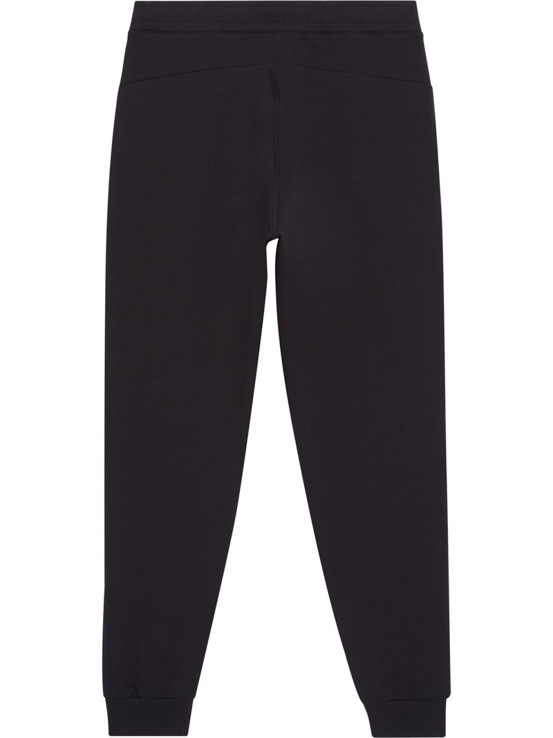 Jogger-con-logo-en-relieve-de-sombra