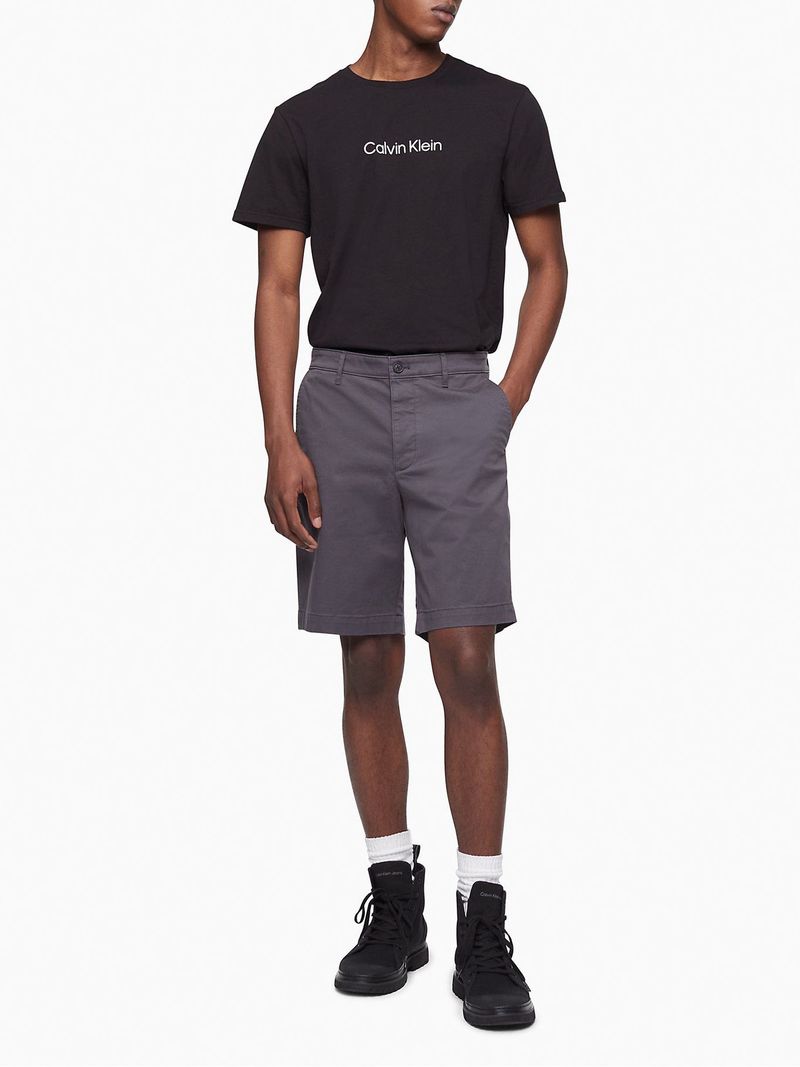 Short-chino