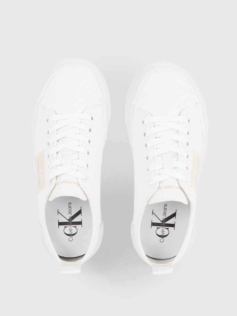 Zapato-tenis-de-lona-reciclada-con-plataforma