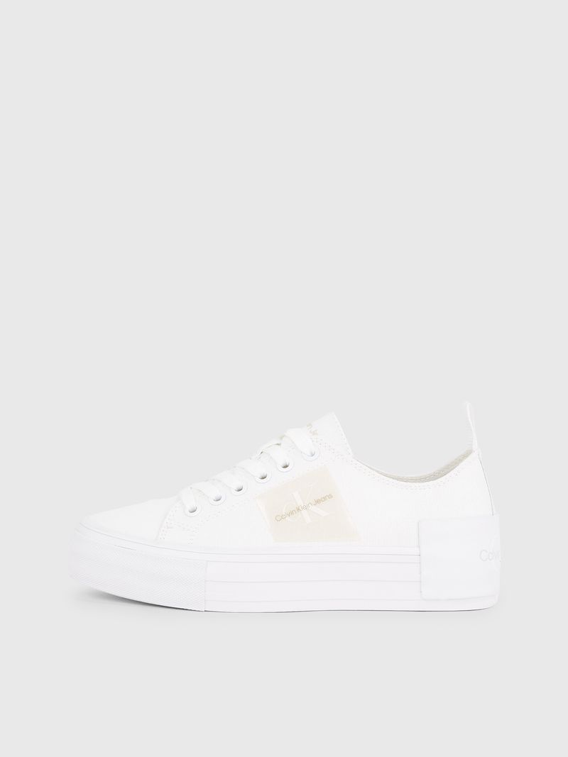 Zapato-tenis-de-lona-reciclada-con-plataforma