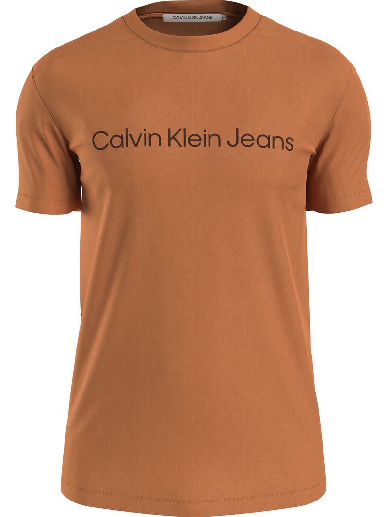 Playera-slim-con-logo-institutional
