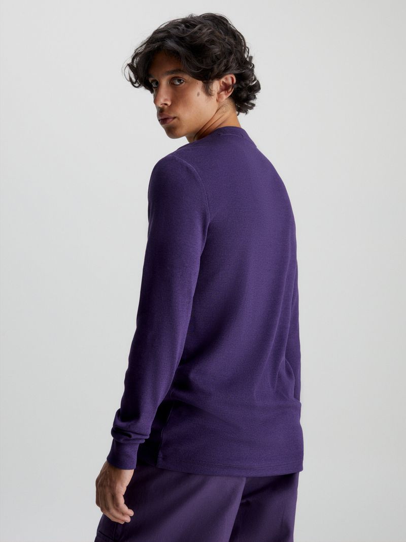 Playera-slim-de-manga-larga-de-canale