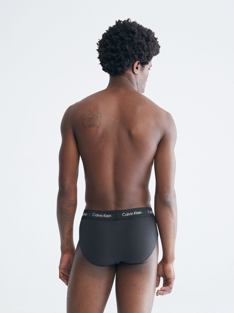 NB2613-001