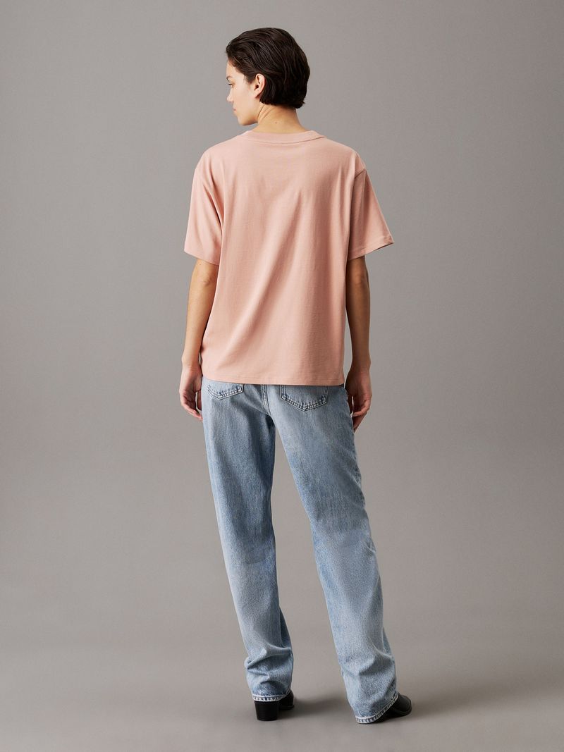 Playera-holgada-con-monograma