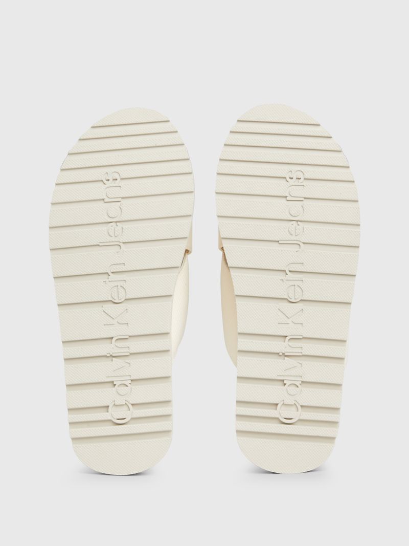 Chancletas-de-malla-recicladas