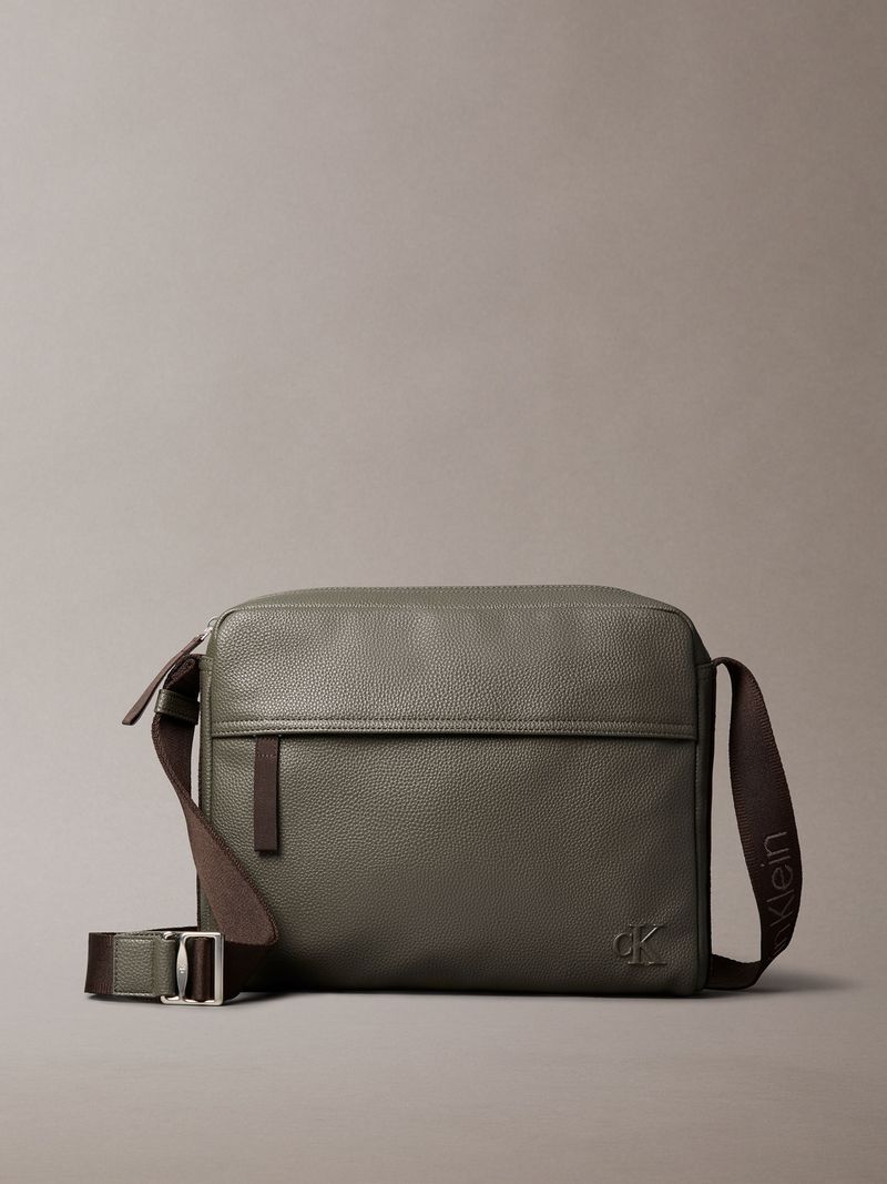 Cartera-cargo-Flight-
