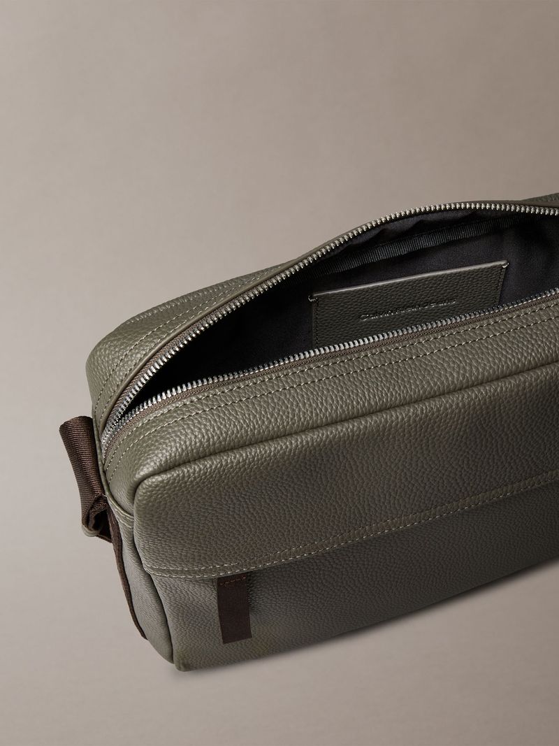 Cartera-cargo-Flight-
