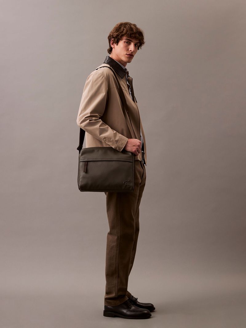 Cartera-cargo-Flight-