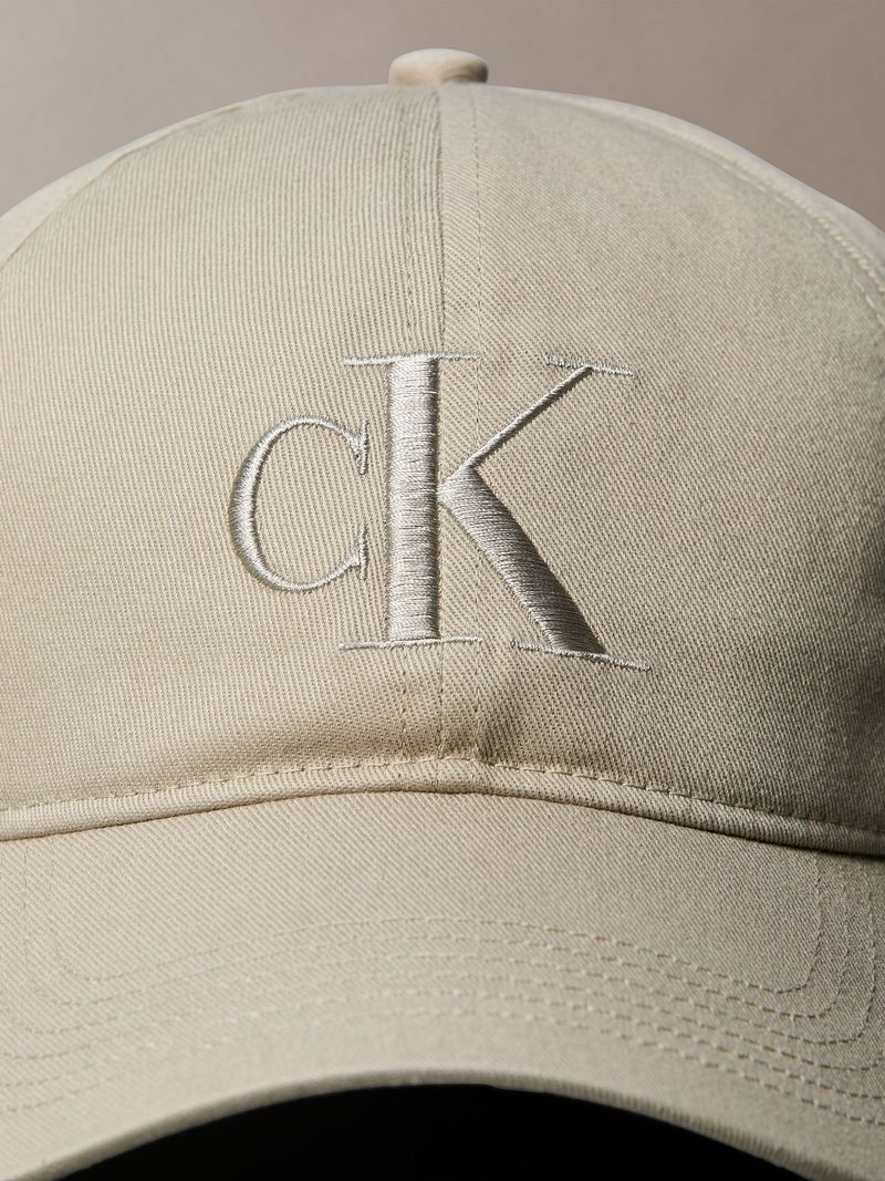 Gorra-large-Monogram-Embroidery-