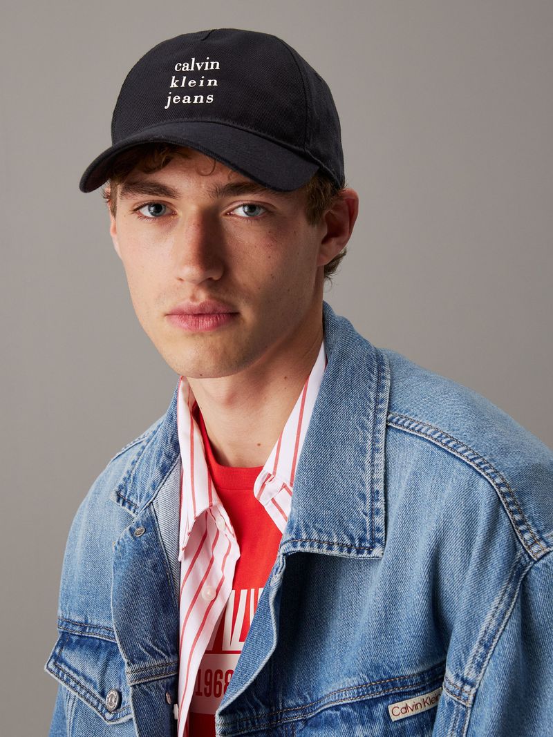 Gorra-Logo-Graphic-Print-Baseball