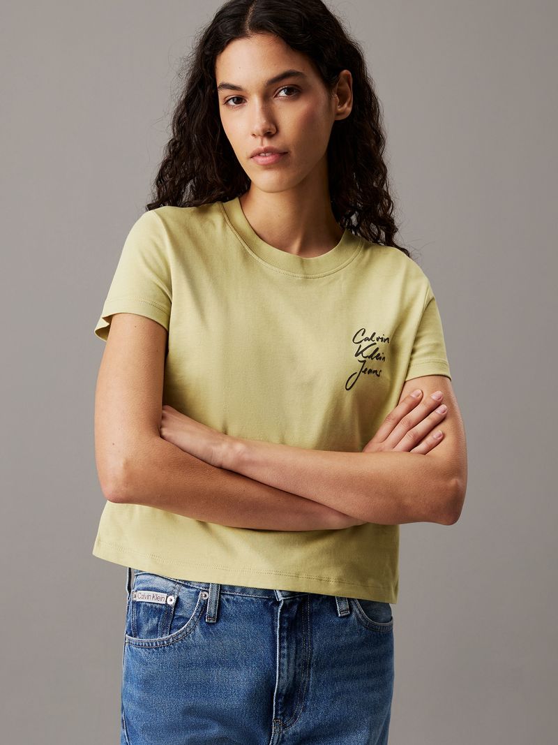 Playera-slim-con-logo