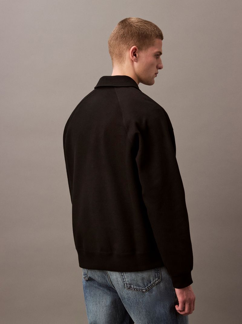 Sueter-con-zipper-y-cuello-tipo-polo