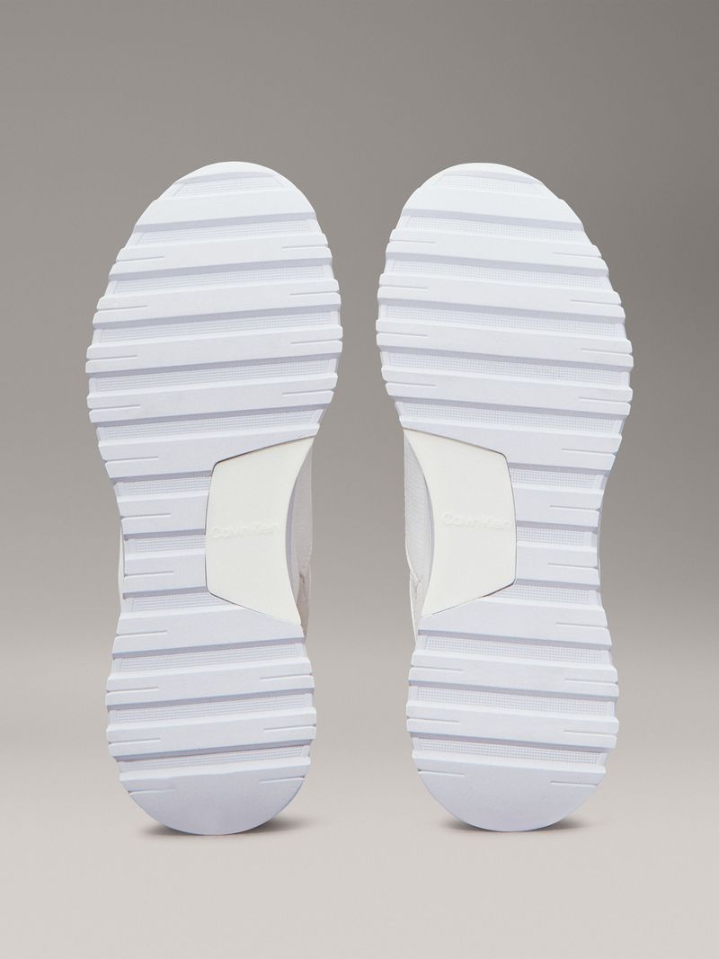 Zapato-tenis-runner-de-cuero-