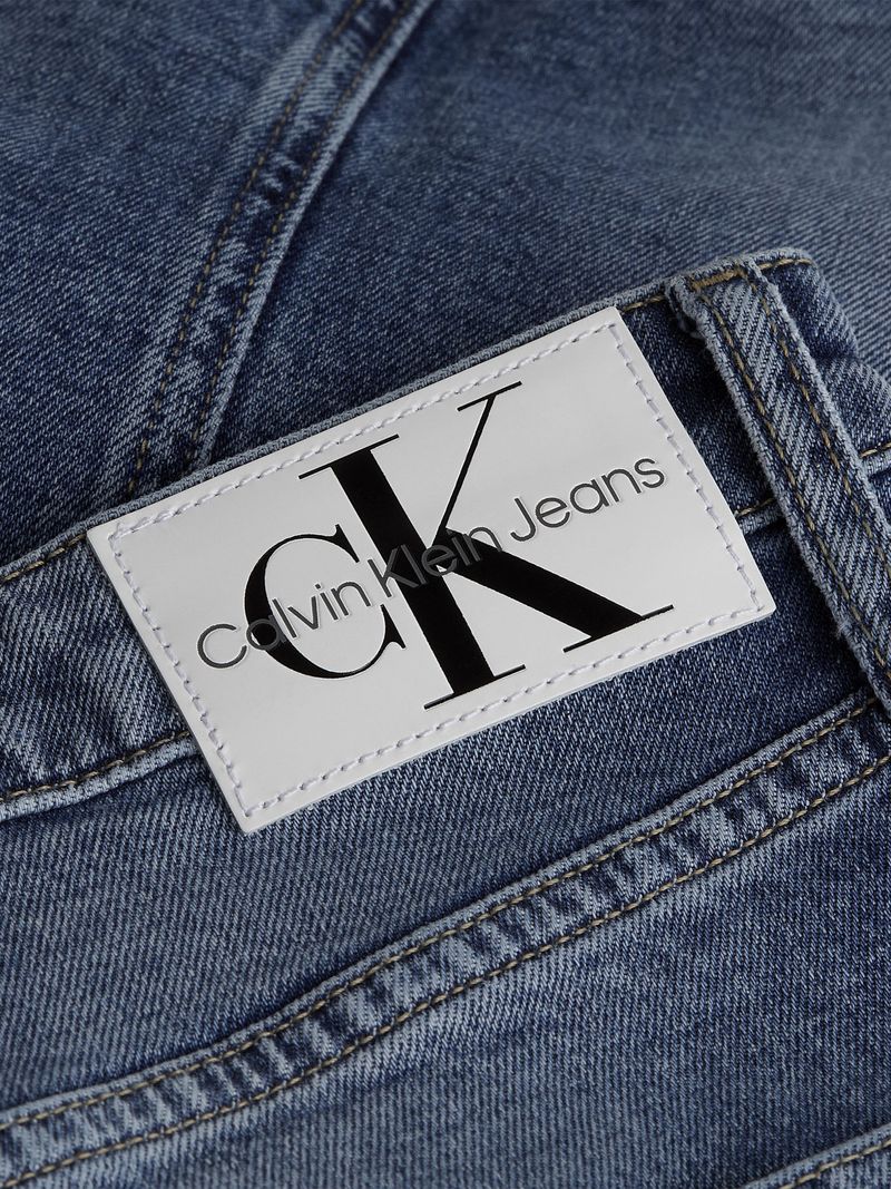 Falda-mini-denim