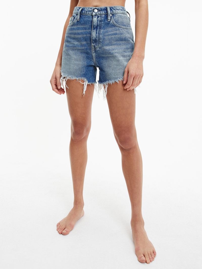 Short-mom-de-talle-alto